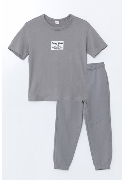 Set de tricou si pantaloni cu snur-BAIETI/IMBRACAMINTE/Seturi de imbracaminte-IMBRACAMINTE/Seturi de imbracaminte
