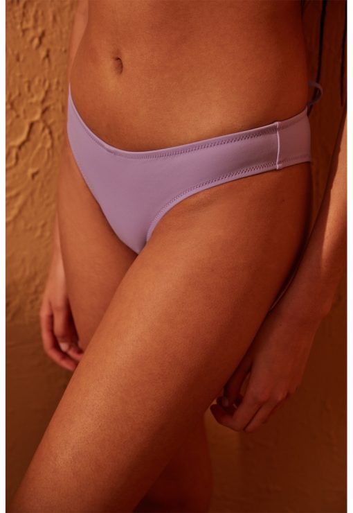 Slip uni cu talie joasa-FEMEI/IMBRACAMINTE/Costume de baie-IMBRACAMINTE/Costume de baie