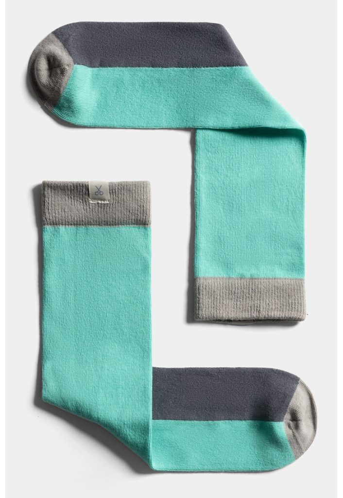 Sosete unisex lungi cu model colorblock-FEMEI/IMBRACAMINTE/Dresuri si sosete-IMBRACAMINTE/Dresuri si sosete