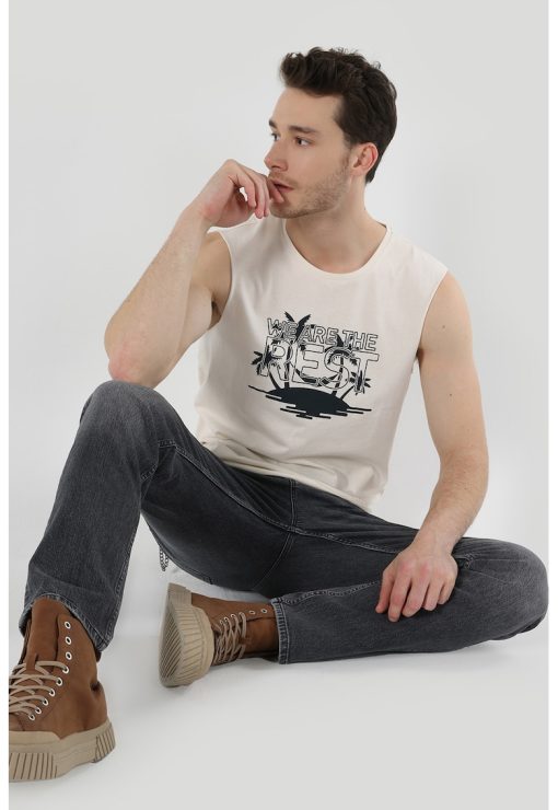 Top regular fit cu imprimeu-BARBATI/IMBRACAMINTE/Tricouri si maiouri-IMBRACAMINTE/Tricouri si maiouri