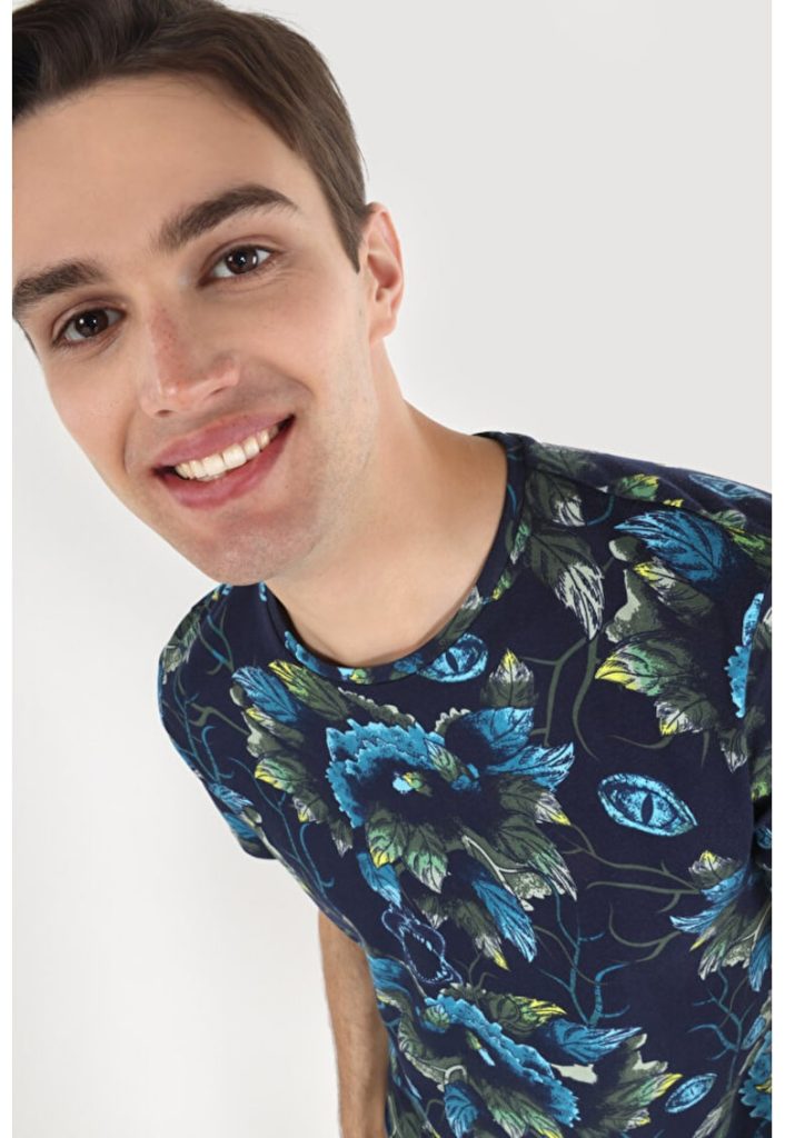 Tricou Cu Maneca Scurta De Barbati Verde Regular Fit.-BARBATI/IMBRACAMINTE/Tricouri si maiouri-IMBRACAMINTE/Tricouri si maiouri