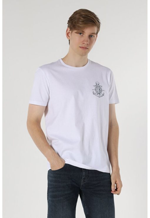 Tricou Cu Maneca Scurta De Barbati. Alb Regular Fit-BARBATI/IMBRACAMINTE/Tricouri si maiouri-IMBRACAMINTE/Tricouri si maiouri