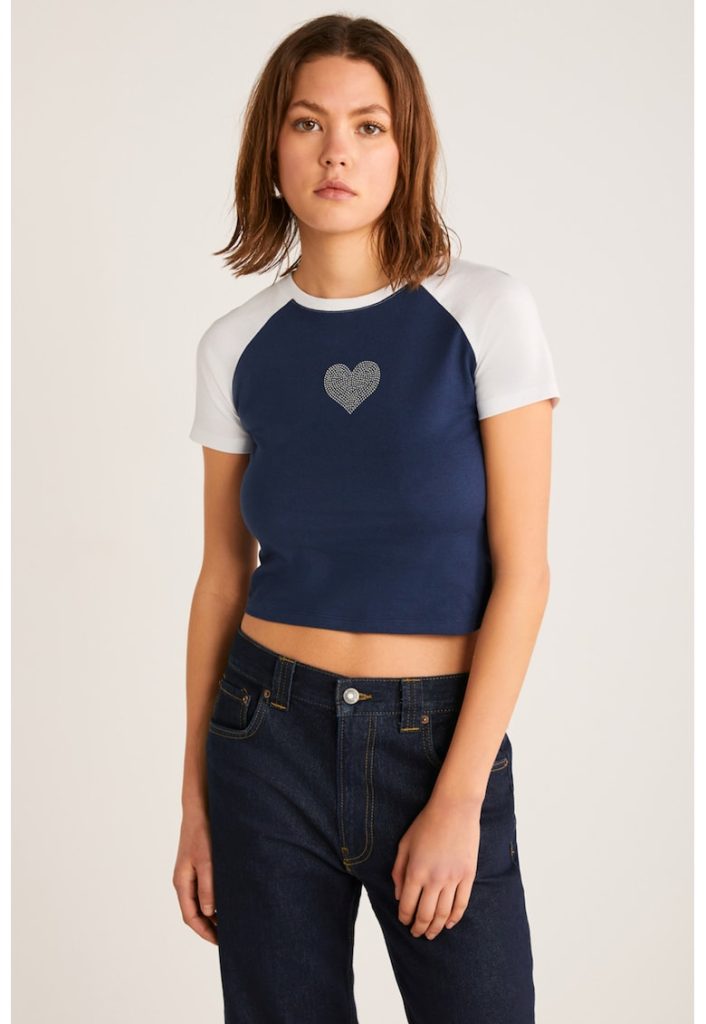 Tricou crop cu decolteu la baza gatului-FEMEI/IMBRACAMINTE/Tricouri si maiouri-IMBRACAMINTE/Tricouri si maiouri