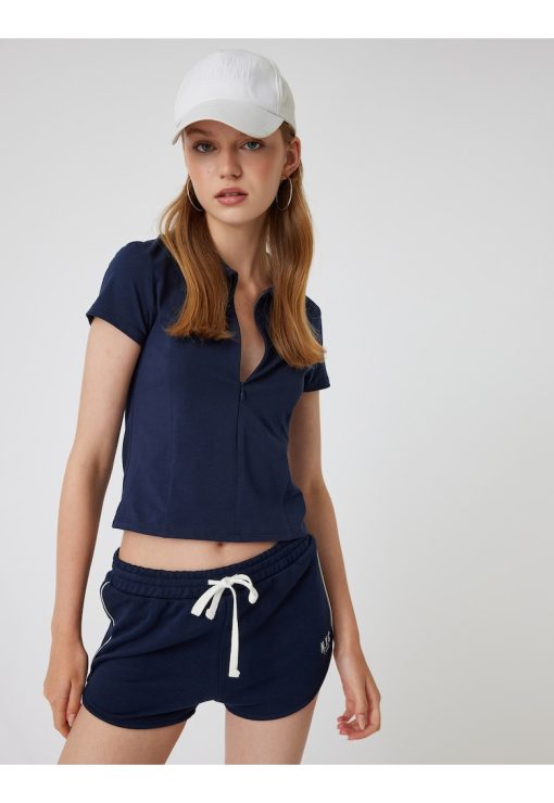 Tricou crop polo cu fermoar-FEMEI/IMBRACAMINTE/Tricouri si maiouri-IMBRACAMINTE/Tricouri si maiouri