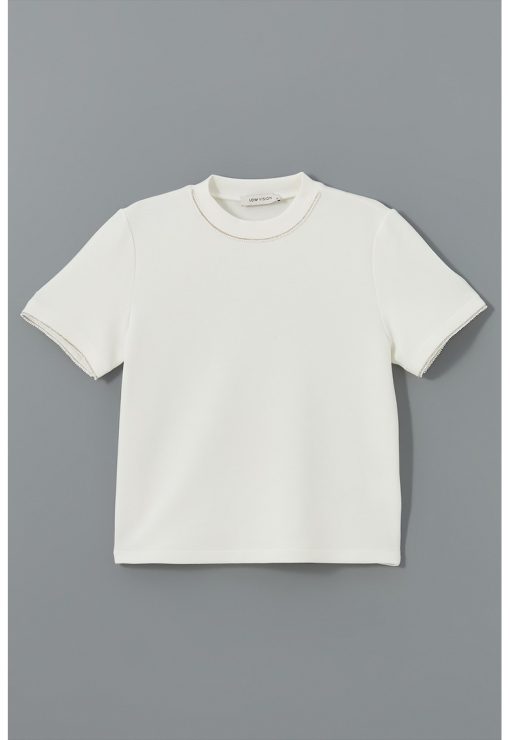 Tricou cu decolteu la baza gatului-FEMEI/IMBRACAMINTE/Tricouri si maiouri-IMBRACAMINTE/Tricouri si maiouri