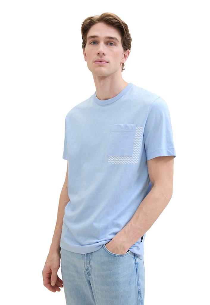 Tricou cu decolteu la baza gatului-BARBATI/IMBRACAMINTE/Tricouri si maiouri-IMBRACAMINTE/Tricouri si maiouri