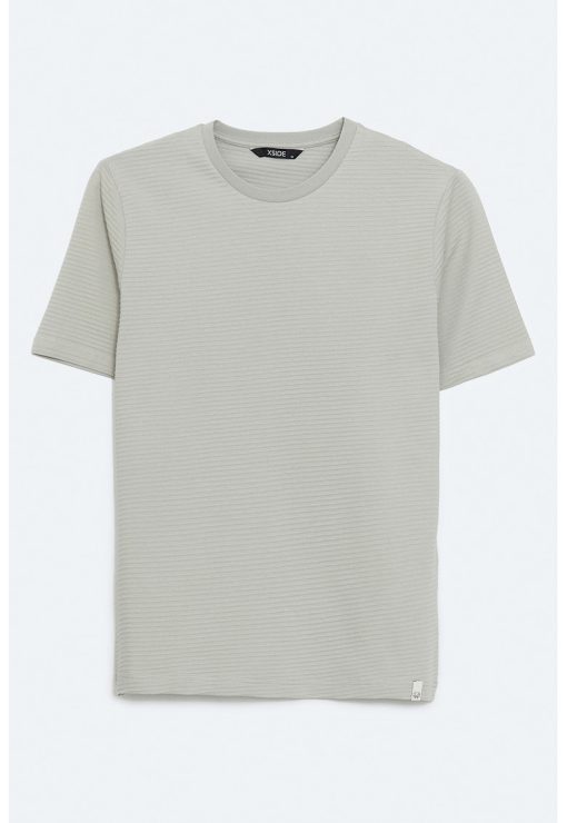 Tricou cu decolteu la baza gatului si aspect texturat-BARBATI/IMBRACAMINTE/Tricouri si maiouri-IMBRACAMINTE/Tricouri si maiouri