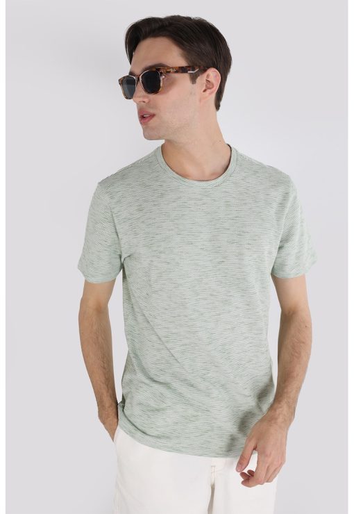 Tricou cu decolteu la baza gatului si aspect texturat-BARBATI/IMBRACAMINTE/Tricouri si maiouri-IMBRACAMINTE/Tricouri si maiouri