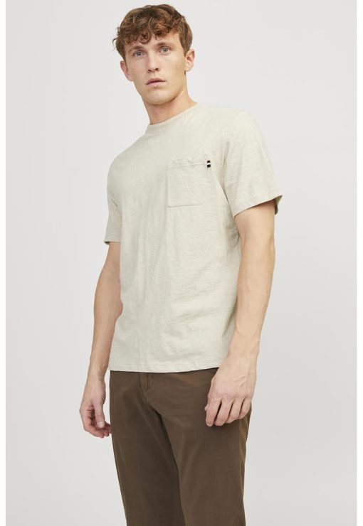 Tricou cu decolteu la baza gatului si buzunar pe piept-BARBATI/IMBRACAMINTE/Tricouri si maiouri-IMBRACAMINTE/Tricouri si maiouri