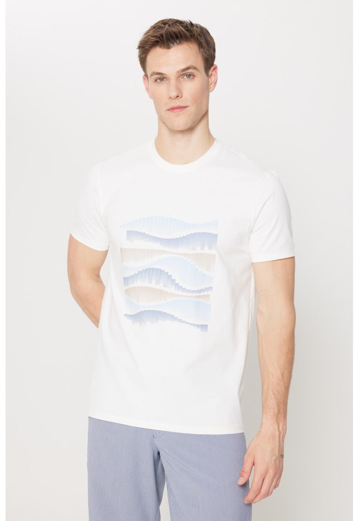 Tricou cu decolteu la baza gatului si imprimeu grafic-BARBATI/IMBRACAMINTE/Tricouri si maiouri-IMBRACAMINTE/Tricouri si maiouri
