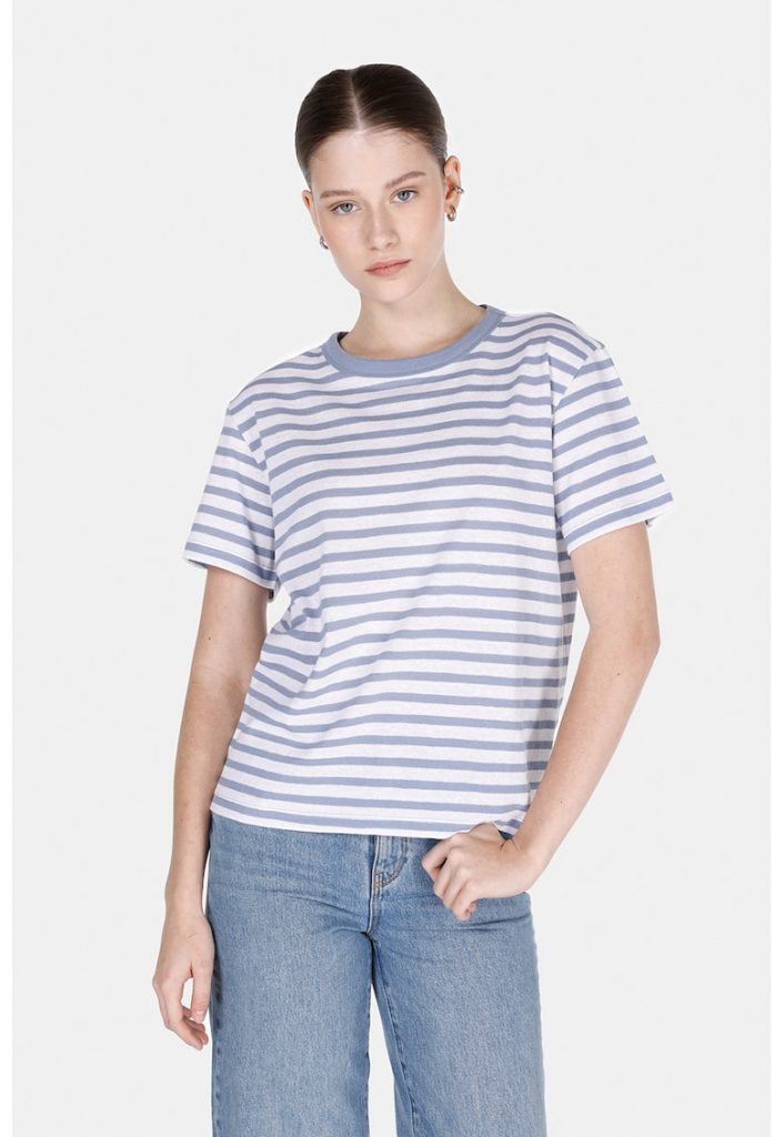 Tricou cu decolteu la baza gatului si model in dungi-FEMEI/IMBRACAMINTE/Tricouri si maiouri-IMBRACAMINTE/Tricouri si maiouri