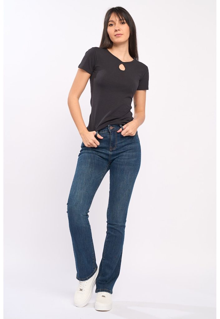 Tricou cu detaliu decupat-FEMEI/IMBRACAMINTE/Tricouri si maiouri-IMBRACAMINTE/Tricouri si maiouri