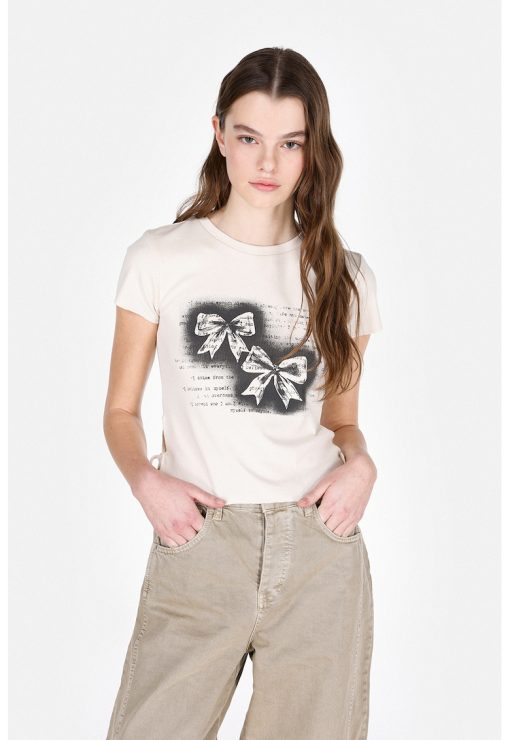 Tricou cu funda si decolteu la baza gatului-FEMEI/IMBRACAMINTE/Tricouri si maiouri-IMBRACAMINTE/Tricouri si maiouri