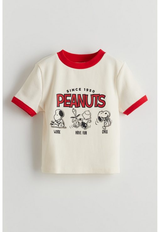 Tricou cu imprimeu alune si decolteu la baza gatului-FETE/IMBRACAMINTE/Tricouri si maiouri-IMBRACAMINTE/Tricouri si maiouri