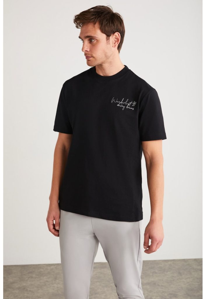Tricou cu imprimeu foto Malik-BARBATI/IMBRACAMINTE/Tricouri si maiouri-IMBRACAMINTE/Tricouri si maiouri