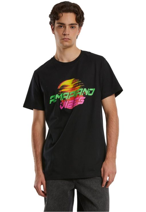 Tricou cu imprimeu grafic si decolteu la baza gatului-BARBATI/IMBRACAMINTE/Tricouri si maiouri-IMBRACAMINTE/Tricouri si maiouri