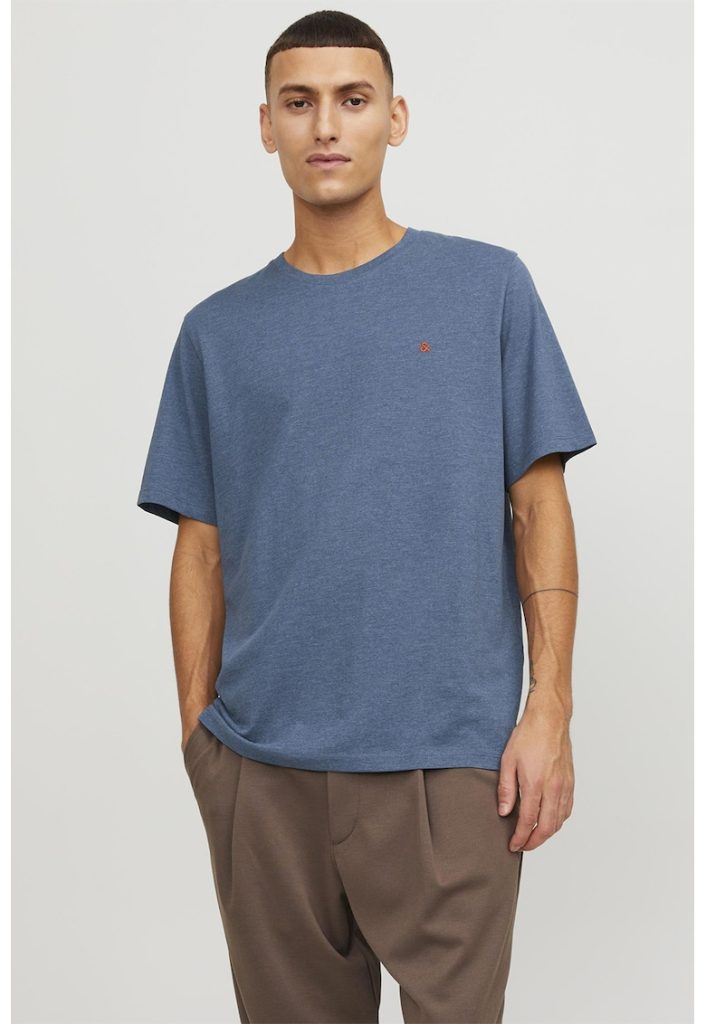Tricou de bumbac organic cu decolteu la baza gatului si broderie discreta-BARBATI/IMBRACAMINTE/Tricouri si maiouri-IMBRACAMINTE/Tricouri si maiouri