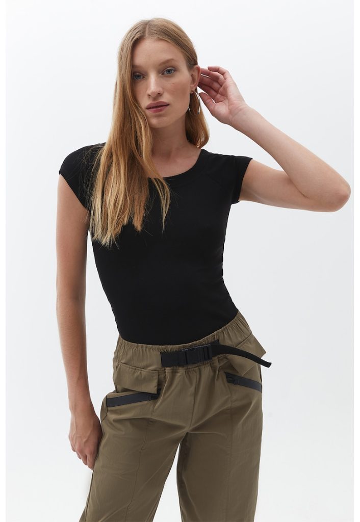 Tricou din amestec de bumbac cu decolteu la baza gatului-FEMEI/IMBRACAMINTE/Tricouri si maiouri-IMBRACAMINTE/Tricouri si maiouri