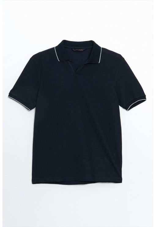 Tricou polo cu accente in dungi-BARBATI/IMBRACAMINTE/Tricouri si maiouri-IMBRACAMINTE/Tricouri si maiouri