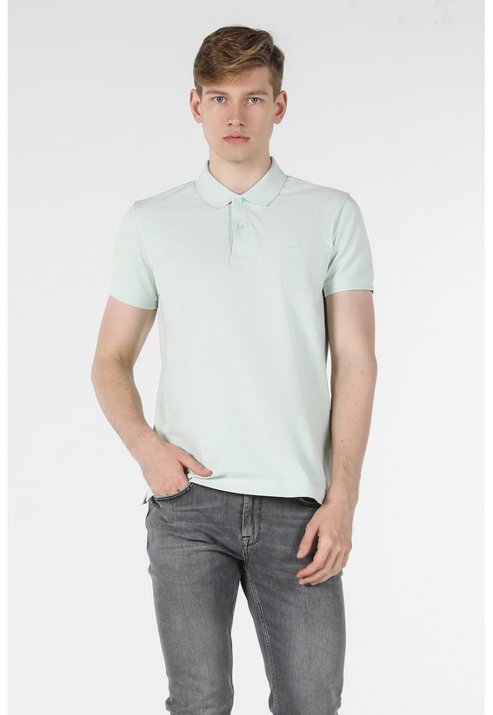 Tricou polo de bumbac cu model uni-BARBATI/IMBRACAMINTE/Tricouri si maiouri-IMBRACAMINTE/Tricouri si maiouri