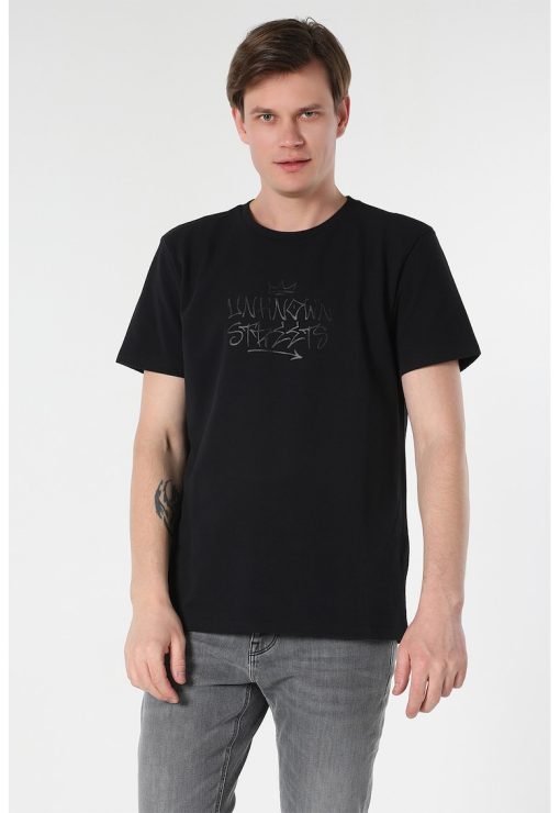 Tricou regular fit cu aplicatie text-BARBATI/IMBRACAMINTE/Tricouri si maiouri-IMBRACAMINTE/Tricouri si maiouri