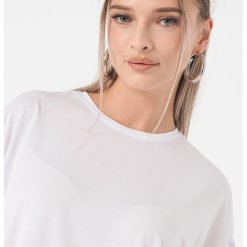Tricou supradimensionat cu decolteu la baza gatului-FEMEI/IMBRACAMINTE/Tricouri si maiouri-IMBRACAMINTE/Tricouri si maiouri