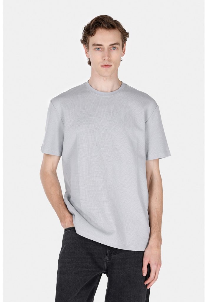 Tricou texturat cu decolteu la baza gatului-BARBATI/IMBRACAMINTE/Tricouri si maiouri-IMBRACAMINTE/Tricouri si maiouri