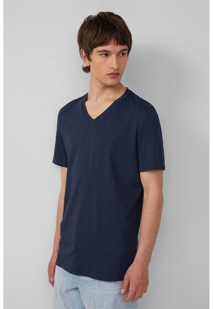 Tricou uni cu decolteu in V-BARBATI/IMBRACAMINTE/Tricouri si maiouri-IMBRACAMINTE/Tricouri si maiouri