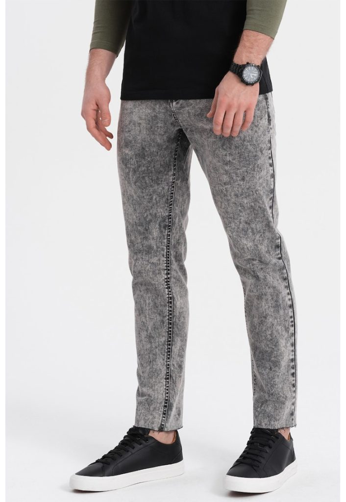 Blugi slim fit-BARBATI/IMBRACAMINTE/Blugi-IMBRACAMINTE/Blugi