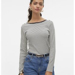 Bluza cu maneci lungi si model in dungi-FEMEI/IMBRACAMINTE/Bluze-IMBRACAMINTE/Bluze