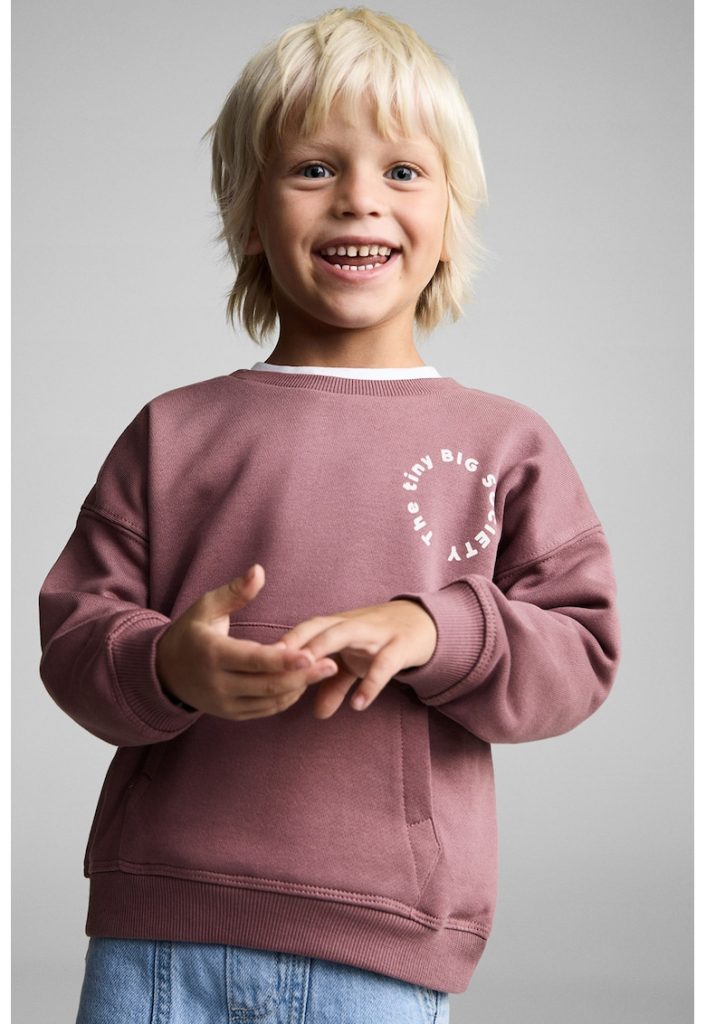 Bluza de trening cu imprimeu si buzunar kangaroo-BAIETI/IMBRACAMINTE/Bluze-IMBRACAMINTE/Bluze