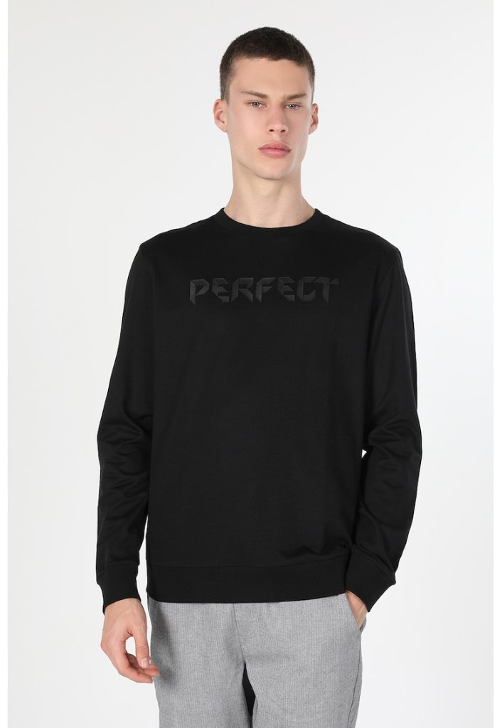 Bluza de trening cu imprimeu text - Negru --BARBATI/IMBRACAMINTE/Bluze-IMBRACAMINTE/Bluze