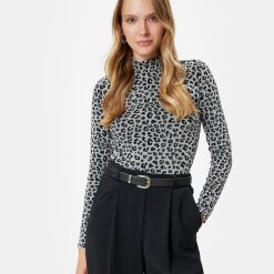 Bluza slim fit cu animal print-FEMEI/IMBRACAMINTE/Bluze-IMBRACAMINTE/Bluze