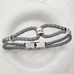 Bratara model barbatesc - cu piele gri impletita - cilindrii cu gravura personalizata din Argint 925 - Inchizatoare inox-Toate >> Argint 925 >> Bratari Argint Barbati >> Noutati