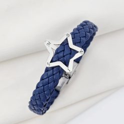 Bratara personalizata cu Charm stea si initiale gravate - Piele impletita albastra - Argint 925 - Inchizatoare clips din otel inoxidabil-Toate >> Argint 925 >> Bratari Argint Femei >> Noutati