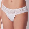 Chiloti brazilieni bumbac cu talia joasa si dantela Cotonella ADC87-FEMEI