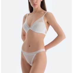Chiloti de plasa cu design semi-transparent-FEMEI/IMBRACAMINTE/Lenjerie intima-IMBRACAMINTE/Lenjerie intima