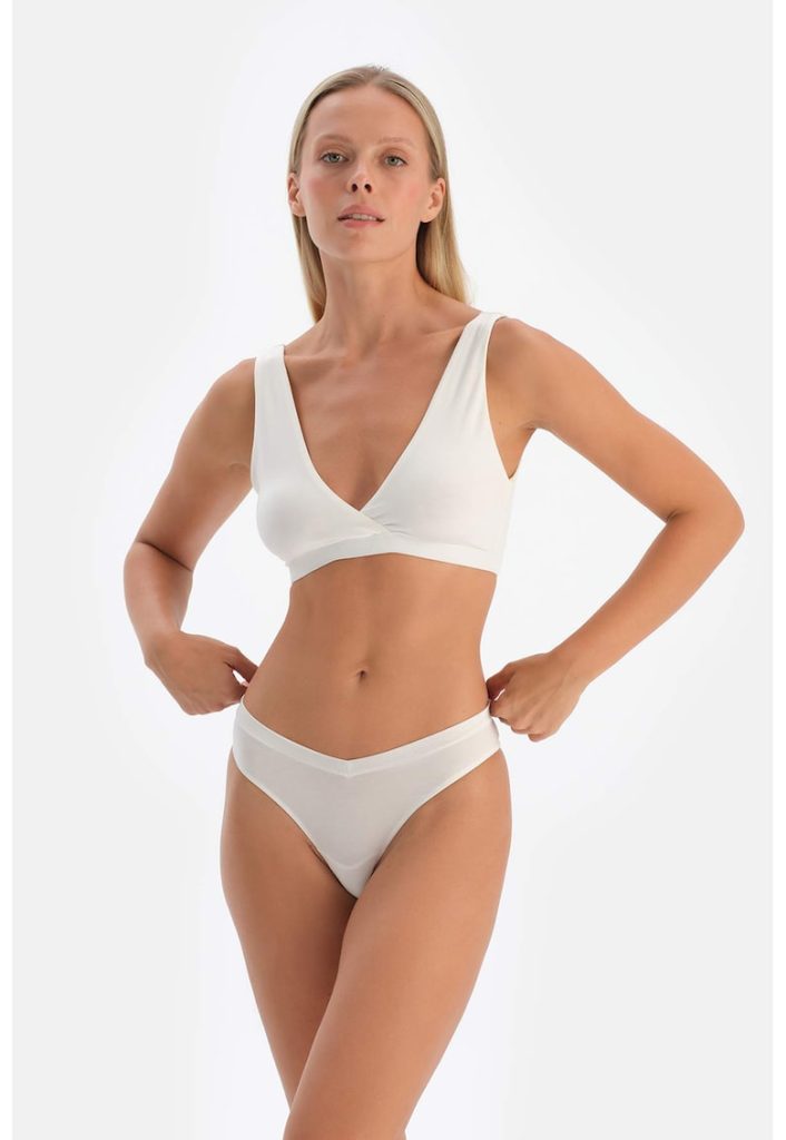 Chiloti tanga din amestec de modal-FEMEI/IMBRACAMINTE/Lenjerie intima-IMBRACAMINTE/Lenjerie intima