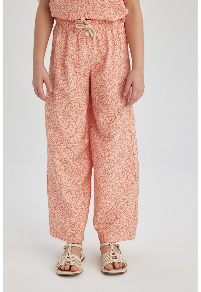 Pantaloni cu croiala ampla si snur in talie-FETE/IMBRACAMINTE/Blugi-IMBRACAMINTE/Blugi