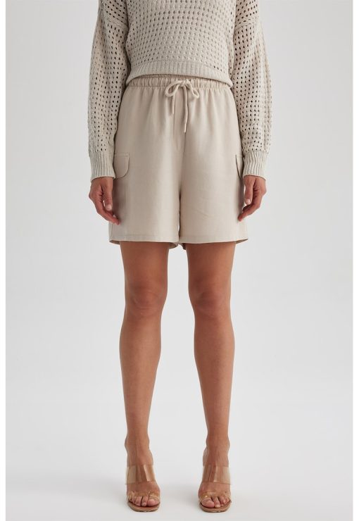 Pantaloni scurti din amestec de in cu snur de ajustare-FEMEI/IMBRACAMINTE/Pantaloni si colanti-IMBRACAMINTE/Pantaloni si colanti