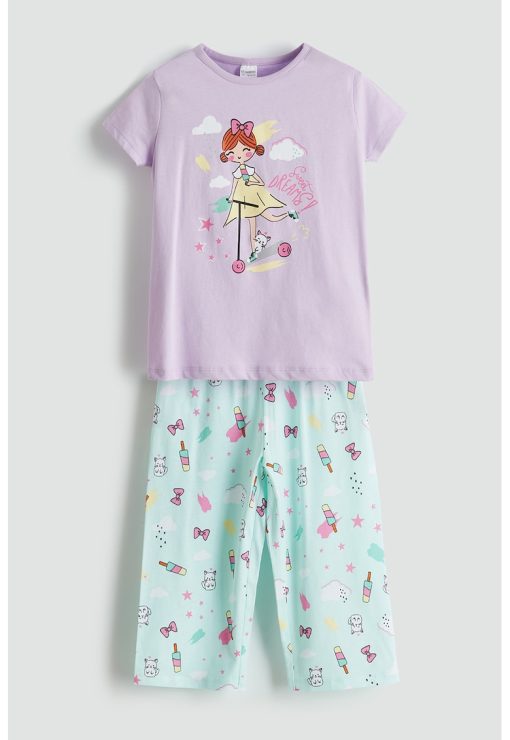 Pijama cu pantaloni scurti si imprimeu grafic-FETE/IMBRACAMINTE/Pijamale si halate de baie-IMBRACAMINTE/Pijamale si halate de baie