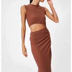 Rochie de bumbac cu decupaj si slit lateral-FEMEI/IMBRACAMINTE/Rochii-IMBRACAMINTE/Rochii