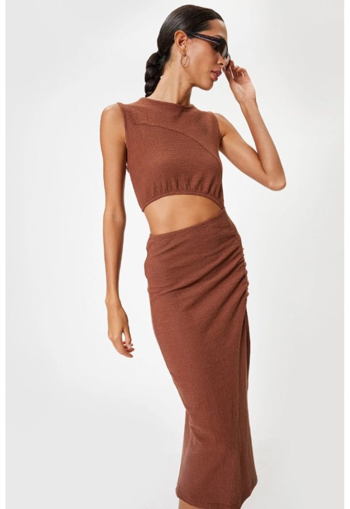Rochie de bumbac cu decupaj si slit lateral-FEMEI/IMBRACAMINTE/Rochii-IMBRACAMINTE/Rochii
