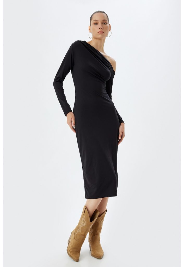 Rochie midi cu decolteu pe un umar-FEMEI/IMBRACAMINTE/Rochii-IMBRACAMINTE/Rochii