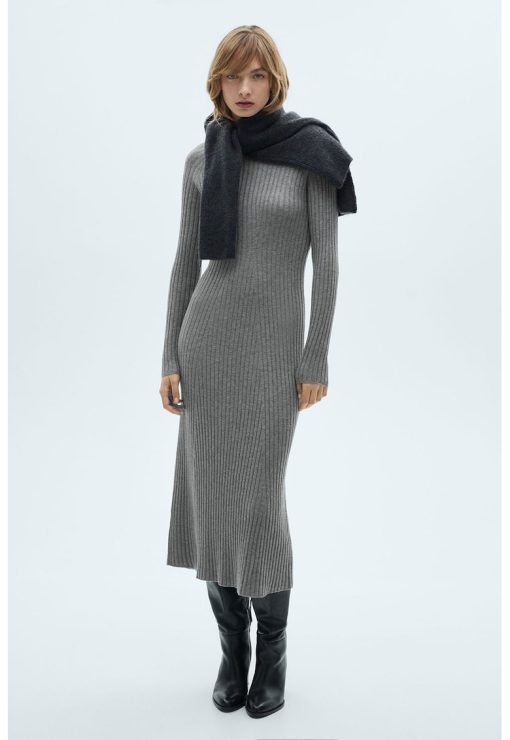 Rochie midi tricotata si striata-FEMEI/IMBRACAMINTE/Rochii-IMBRACAMINTE/Rochii