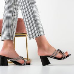 Saboti dama Wick Negri 2