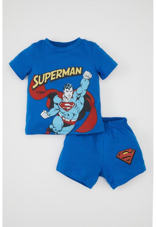 Set de tricou cu imprimeu Superman si pantaloni scurti - 2 piese-BAIETI/IMBRACAMINTE/Seturi de imbracaminte-IMBRACAMINTE/Seturi de imbracaminte