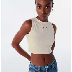 Top crop-FEMEI/IMBRACAMINTE/Tricouri si maiouri-IMBRACAMINTE/Tricouri si maiouri