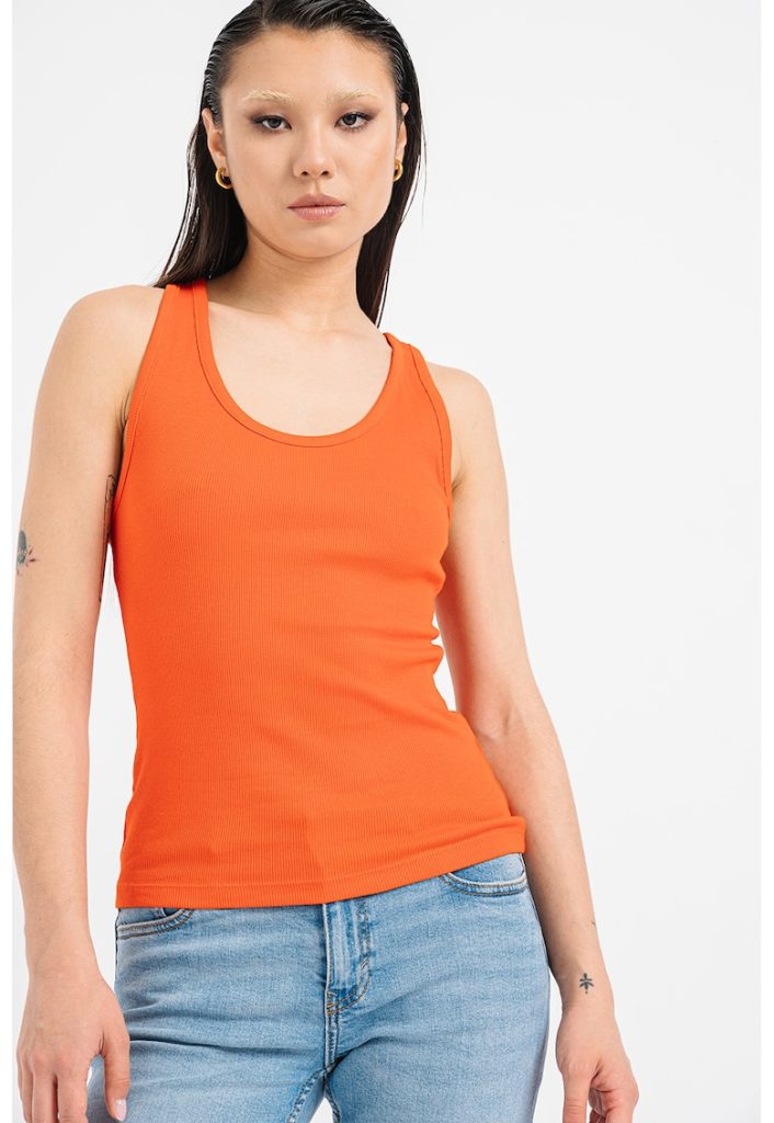 Top slim fit-FEMEI/IMBRACAMINTE/Tricouri si maiouri-IMBRACAMINTE/Tricouri si maiouri