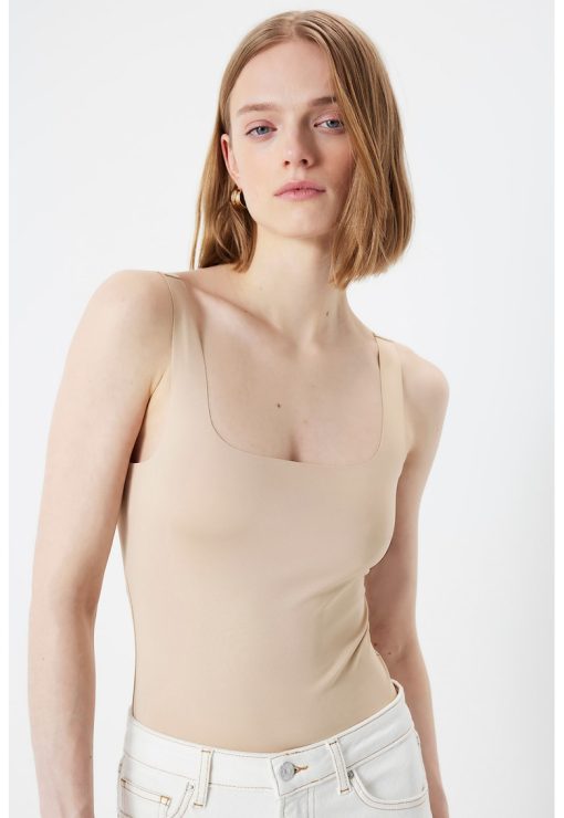 Top slim fit cu decolteu patrat-FEMEI/IMBRACAMINTE/Tricouri si maiouri-IMBRACAMINTE/Tricouri si maiouri